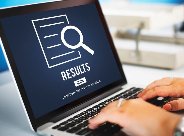 <p>أستعلم عن نتائج الامتحانات من خلال شئون الطلاب او من خلال الموقع الرسمي للمعهد</p>